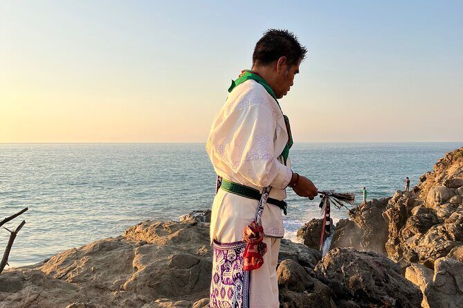 Wixárika Sacred Ritual: Purify your spirit in nature - Discover the Wixárika Sacred Ritual in Sayulita: A Genuine Connection to Nature and Spirit