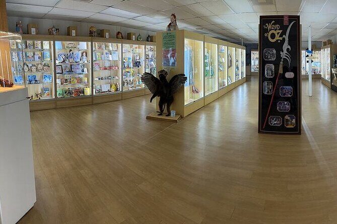 Wizard of OZ Museum tour - Key Points