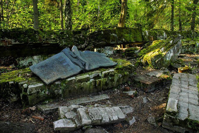 Wolfs Lair Private Day Trip from Warsaw - A Deep Dive into the Wolfs Lair Private Day Trip