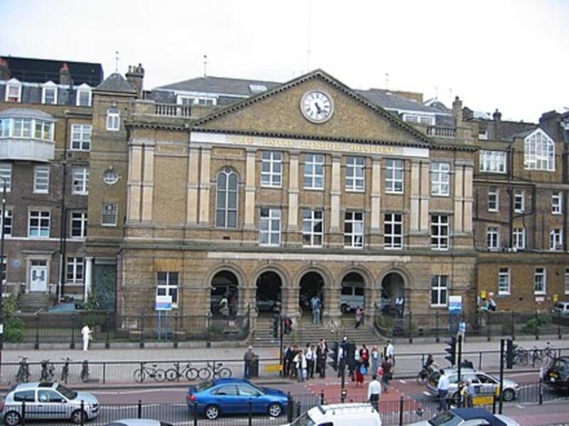 Women in London: Whitechapel Walk by Sams Walk - The Sum Up