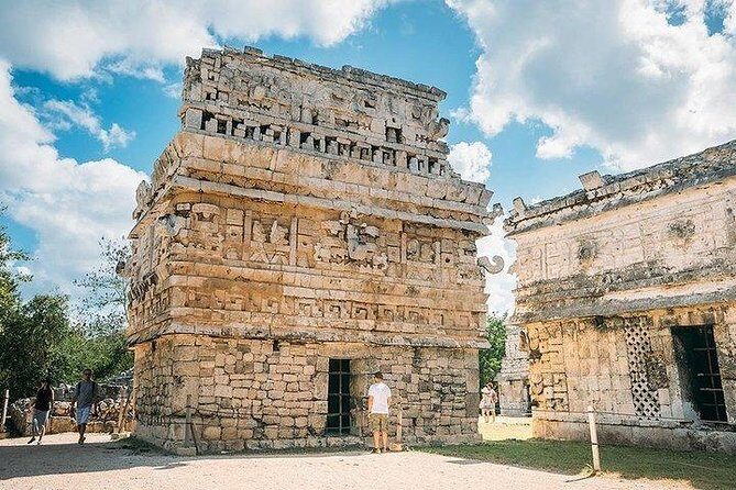 Wonderful Tour to Chichen Itza, 2 Cenotes & Valladolid from Cancun - Who Should Consider This Tour?