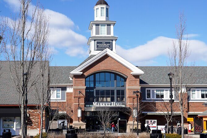 Woodbury Common Premium Outlets Shopping Tour from Midtown - A Deep Dive into the Woodbury Experience