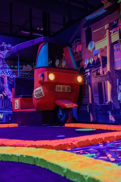 Woop! Glow golf: Ljubljana Btc City - The Experience Itself