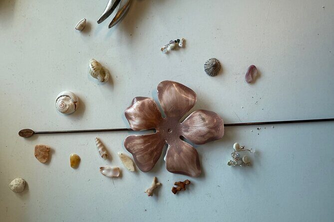 Workshop Beachy bridal hair piece or upcycled mermaid treasures - Frequently Asked Questions