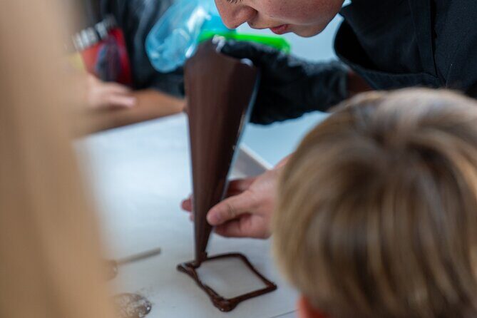 Workshop To Create Your Own Chocolate Bars - Key Points