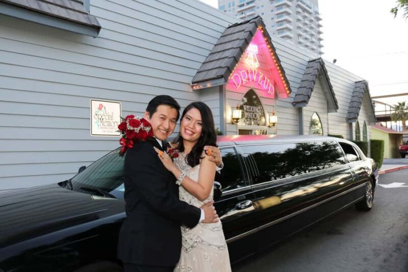 World-Famous Drive-Up Wedding in Las Vegas - The Complete Guide to the World-Famous Drive-Up Wedding in Las Vegas