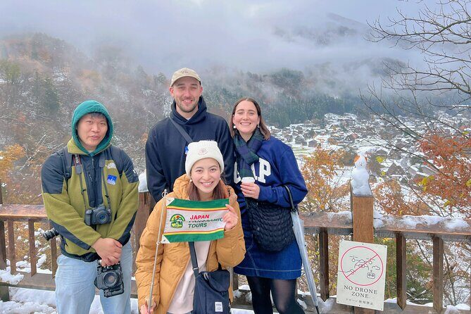 World Heritage Shirakawa-go Perfect Guided Tour from Kanazawa - An Authentic Morning in Shirakawa-go: The Guided Tour from Kanazawa