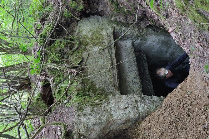 World War 1 Walk Through Trenches and Bunkers - FAQ