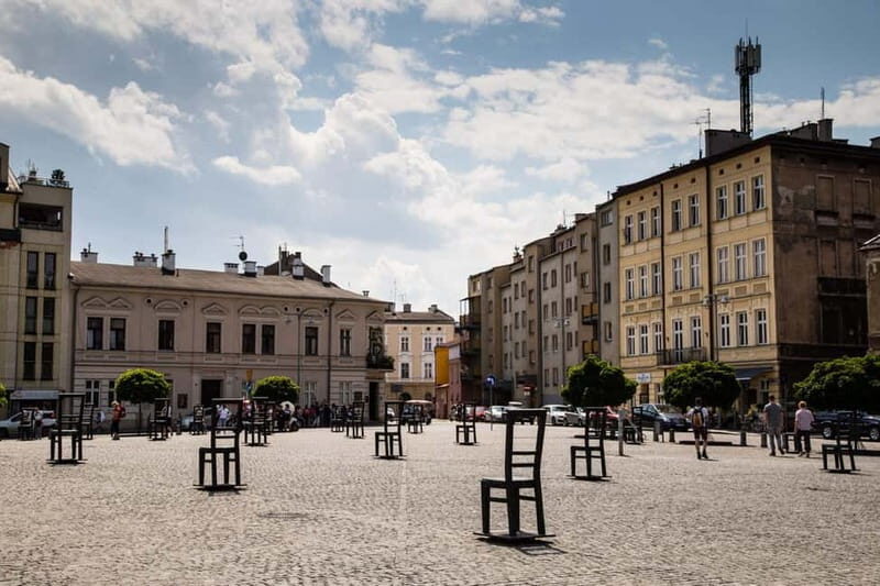 World War Two in Krakow: Jewish Quarter and Ghetto Tour - Who Should Consider This Tour?
