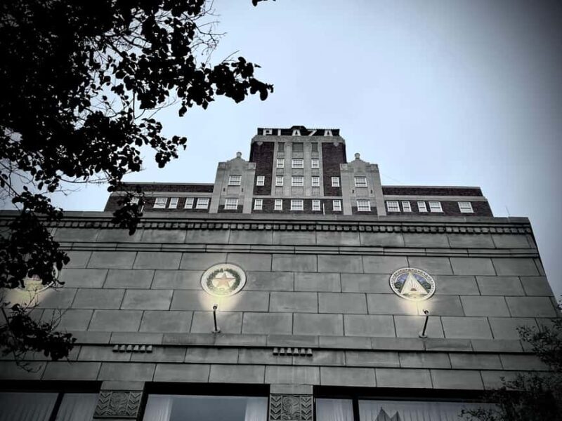 Wraiths of the West Texas Wind: El Paso Ghost Tour - Key Points