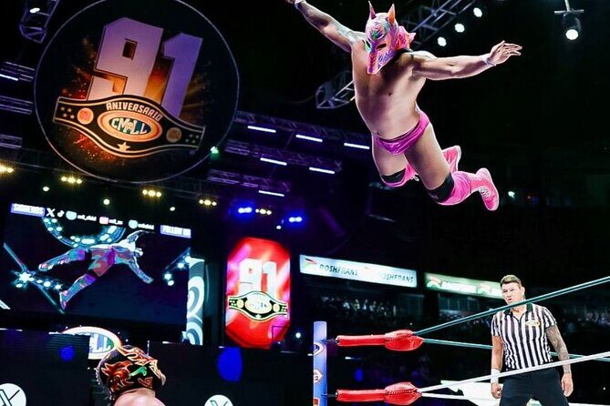 Wrestling with Mexican Dinner and Transportation - Wrestling with Mexican Dinner and Transportation: A Night of Tradition and Excitement in Mexico City