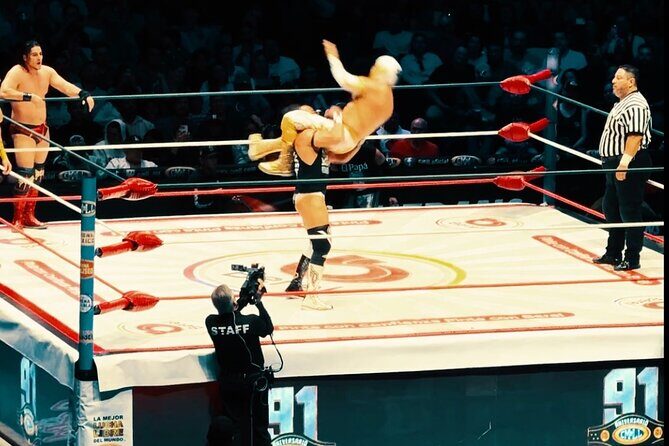 Wrestling with Mexican Dinner and Transportation - A Deep Dive into the Experience