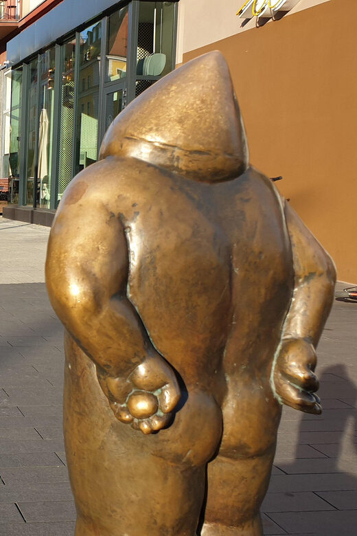 Wrocaw: Following the dwarfs'. See the city differently! 2h - Exploring Wrocław with the Dwarves: A Truly Different Tour Experience