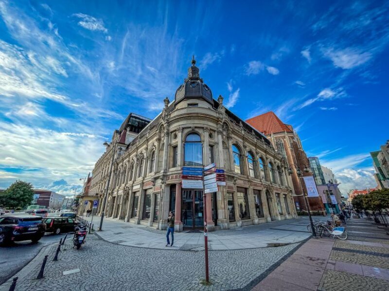 Wrocaw: Old Town and Ostrów Tumski Walking Tour in English - Final Thoughts: Is It Worth It?