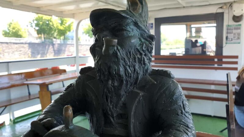 Wrocaw: Short City Guided-Walk and Boat-Cruise (2 h) - FAQs