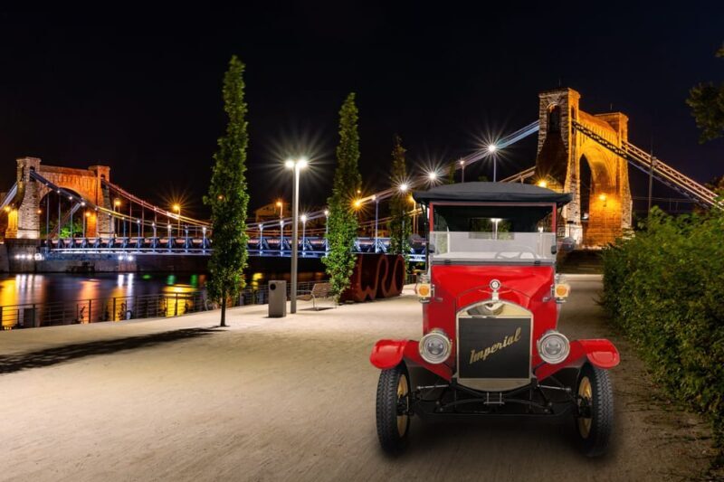 Wrocaw: Tour of the Old Town in an Imperial E-car - A Detailed Look at the Wrocław Electric Car Tour