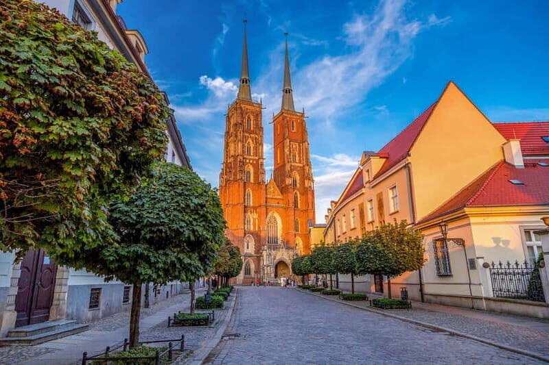 Wroclaw: 3-Hour City WalkingTour with University & Cathedral - Why This Tour Matters for Travelers