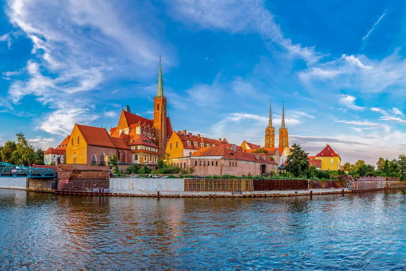 Wroclaw: 3-Hour City WalkingTour with University & Cathedral - Final Thoughts