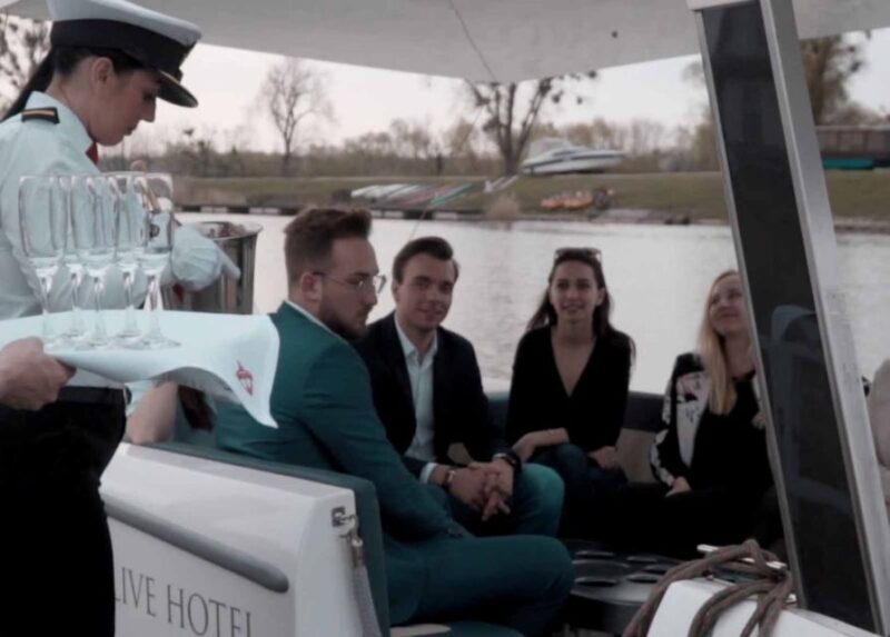 Wroclaw: City Walk and Cruise by Luxury Solar Catamaran - Who will love this tour?