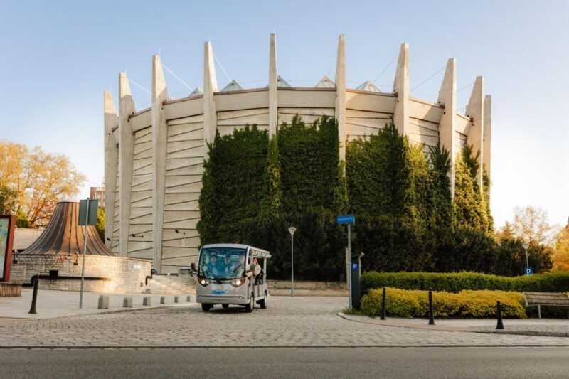 Wroclaw: E-Car Tour and Audio Guide - Key Points