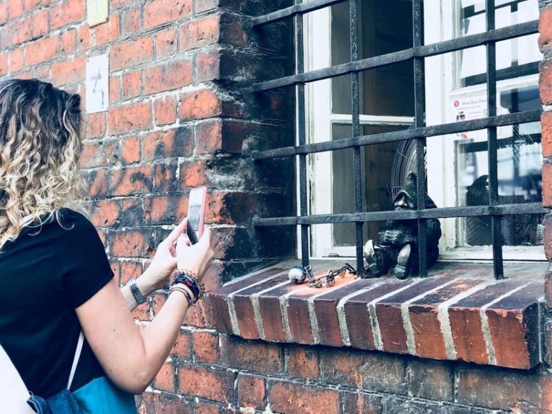 Wroclaw: Guided City Walk - The Charm of the Gnome Statues