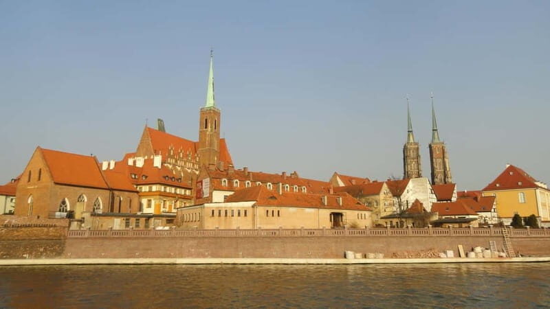 Wroclaw: Old Town, Ostrów Tumski, and Dwarves Guided Tour - Final Thoughts