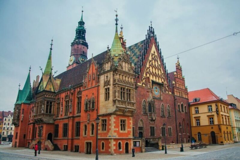 Wroclaw: Private custom tour with a local guide - An In-Depth Look at the Private Custom Wroclaw Tour
