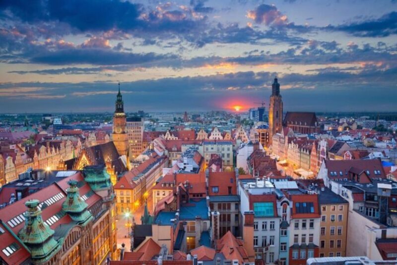 Wroclaw: Private custom tour with a local guide - FAQ