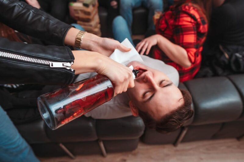 Wroclaw: Pub Crawl with Unlimited Drinks and VIP Club Entry - FAQ