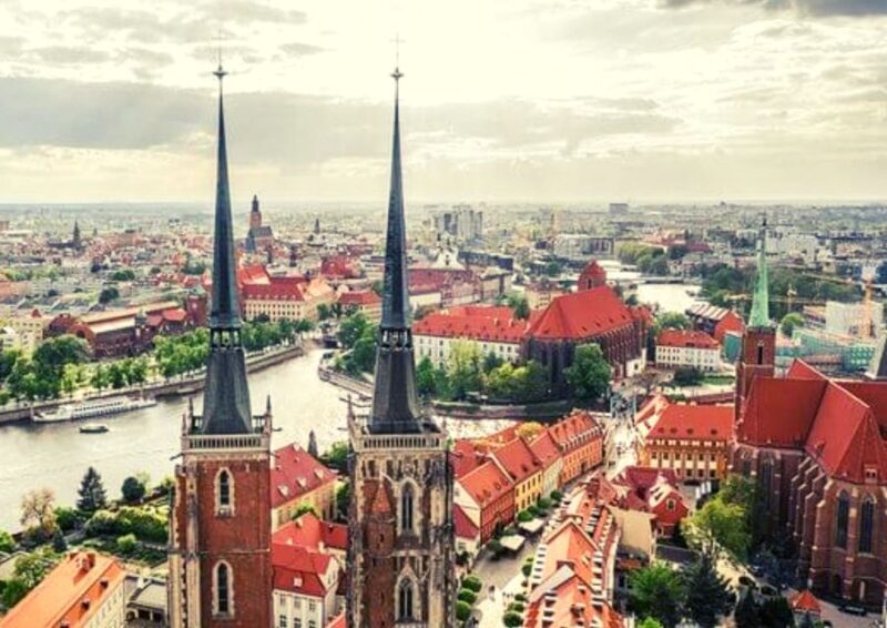 Wroclaw Small-Group Tour with Lunch from Warsaw - Who Should Consider This Tour?