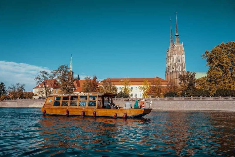 Wroclaw ticket for Old Town boat cruise during the day - Key Points