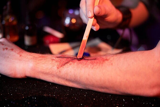 Wt Workshop Unleashed - Intro to Scars and Scrapes Workshop - What to Expect at Weta Workshop Unleashed