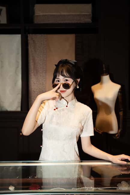 Wuhan: Yellow Crane Tower, East Lake & Hankow Tour - Overview of the Tour Experience