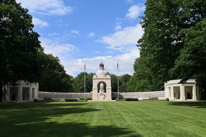 WW1 Somme Battlefields - Private tour from Paris aboard a Van (2 pax) - FAQ