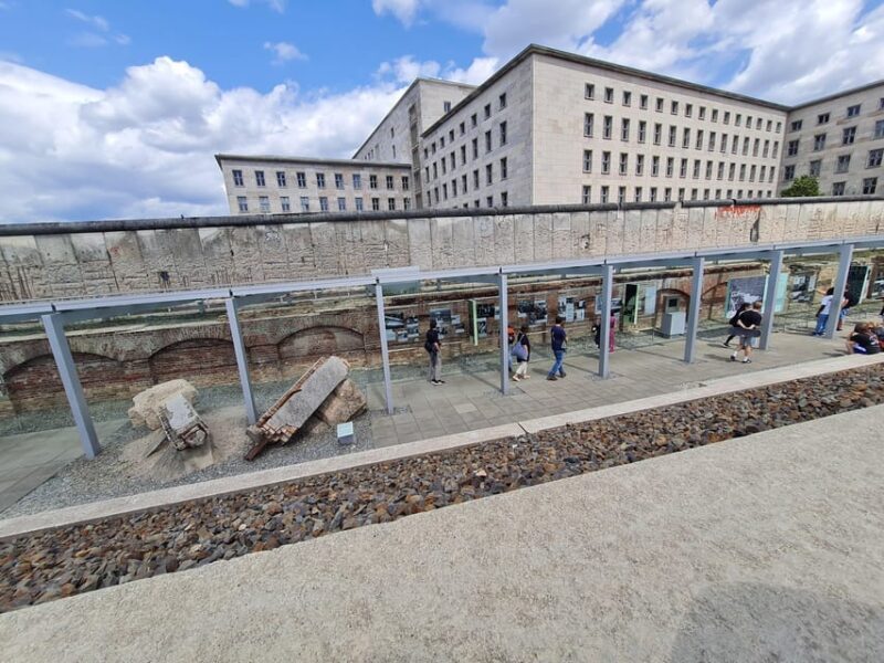 WWII and Cold War Tour - The Traces of Third Reich in Berlin - FAQ