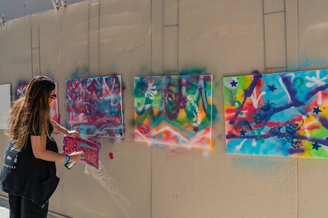 Wynwood Walls Street Art Experience : Spray Paint on Canvas - In-Depth Review of the Wynwood Walls Street Art Experience