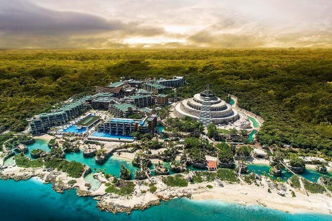 Xcaret Aquatic Theme Park Private 12 hrs Trip from Cancun by van - In-Depth Look at the Xcaret Private Trip Experience
