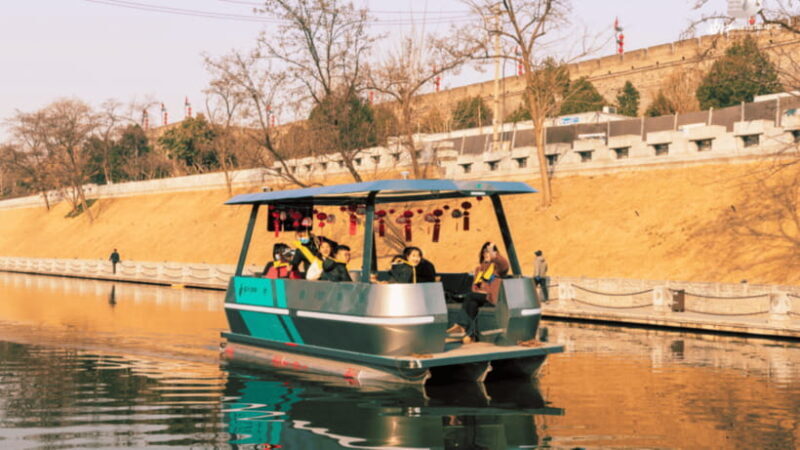 Xi'an: City Wall Moat Smart Boat Tour - An In-Depth Look at the Xian City Wall Moat Smart Boat Tour