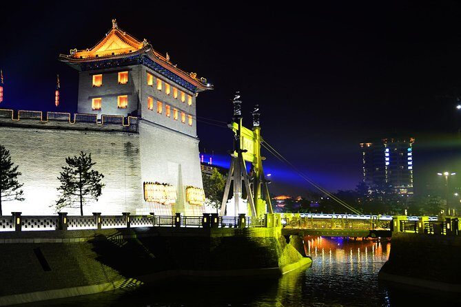 Xi'an Night Tour: South Gate Square and Big Wild Goose Pagoda Square - Additional Highlights and Optional Stops