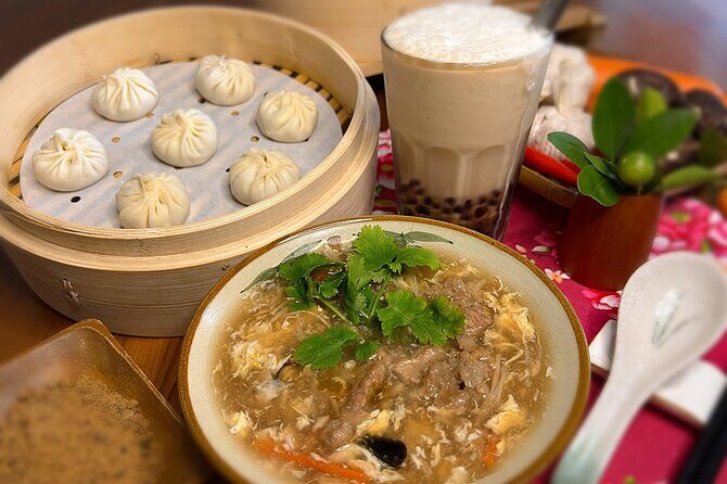 Xiao long bao, Pork thick soup, Bubble milk tea. (Taiwan Cooking Class)-B - Key Points
