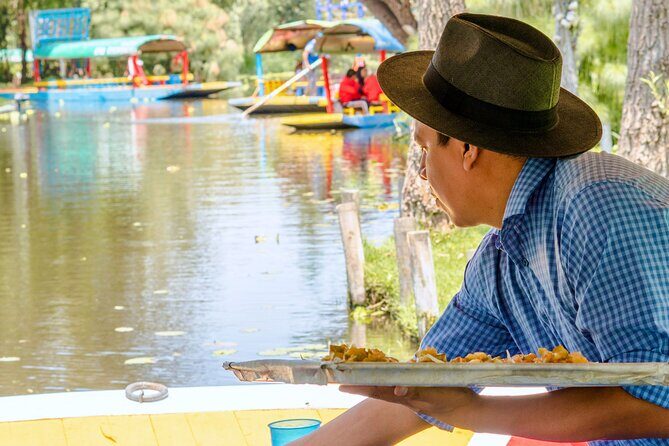 Xochimilco Magic: Tequila & Mezcal, 3hr boat adventure! - Entertainment and Additional Options