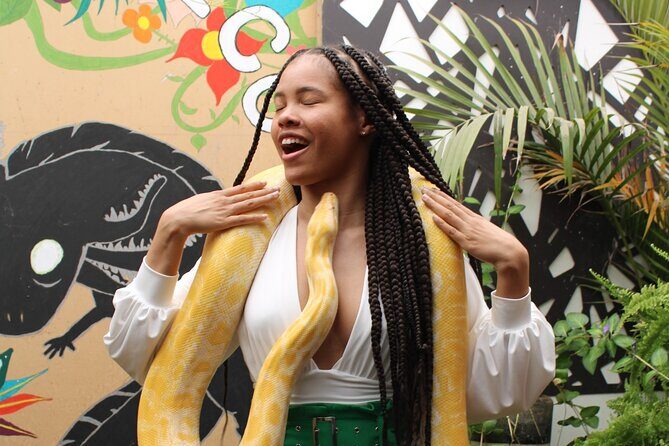 Xochimilco & Mexican Party with Guacamole & Unlimited Drinks - Who Would Enjoy This Tour?