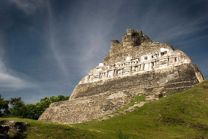 Xunantunich and Cahal Pech from San Ignacio - A Deep Dive into the Tour Experience