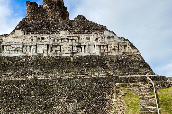 Xunantunich and Inland Blue Hole Tour - FAQs