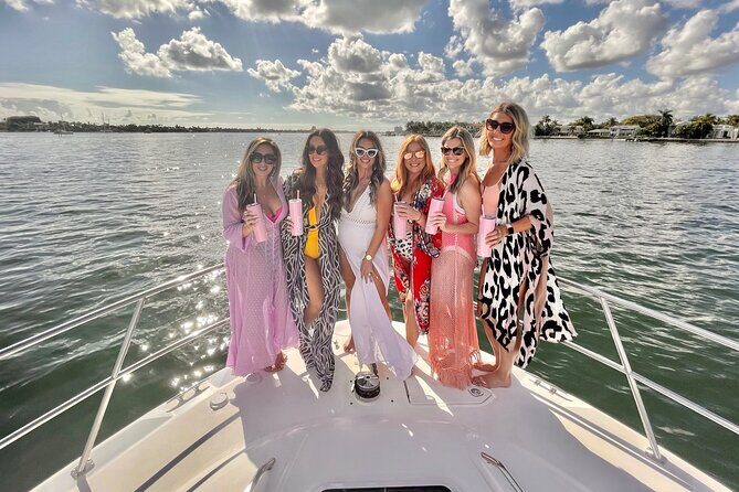 Yacht Charter in Palm Beach with Crew - A Deep Dive into the Yacht Charter Experience
