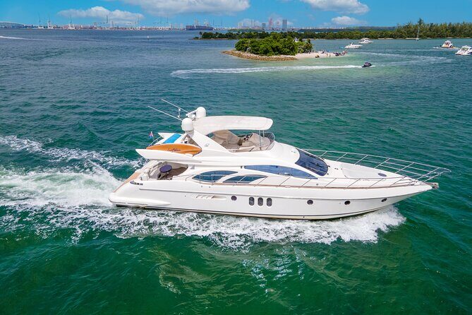 Yacht Rental 60 ft + 2 Jet Skis | Private Boat Tour - Key Points