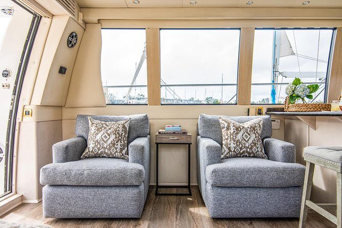 Yacht rental charter in Marina del Rey - 60' CARVER - An in-depth look at the yacht cruise experience