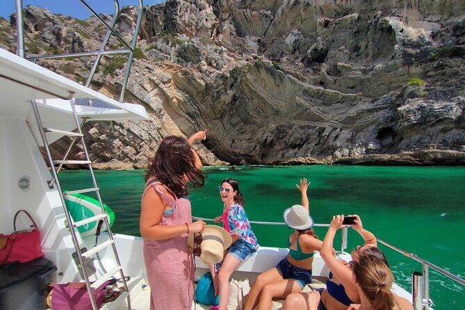 Yacht Tour - Sesimbra and Arrabida's Secret Beaches and Bays - Frequently Asked Questions