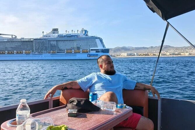 Yacht With Slide in Cabo San Lucas | 45 FT Pantoon - FAQ