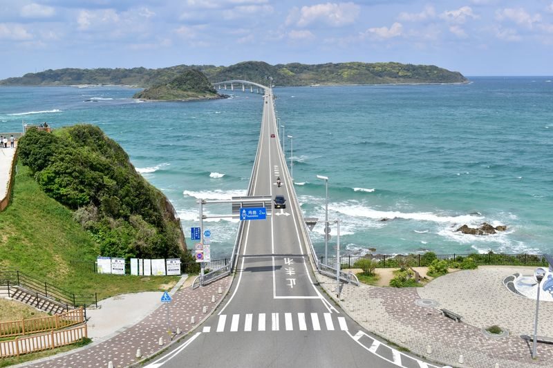 Yamaguchi Nagato One-Day Tour | Motonosumi Shrine, Tsunoshima Bridge, Nagato Yumoto Onsen | Departing from Fukuoka Hakata - Timing, comfort and small-group realities